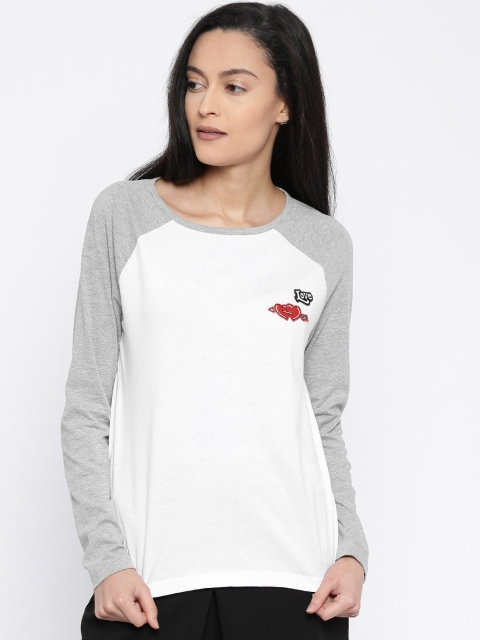 

Vero Moda Women White Solid Round Neck T-shirt