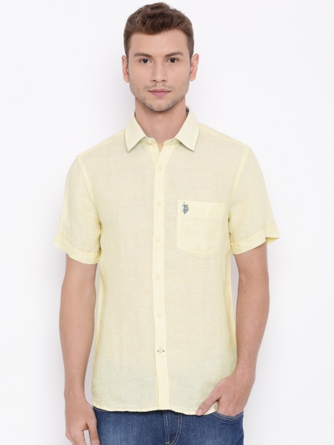 

U.S. Polo Assn. Men Yellow Tailored Fit Solid Casual Shirt