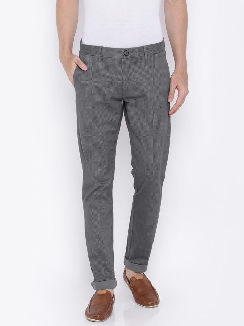 

U.S. Polo Assn. Men Grey Printed Chino Trousers