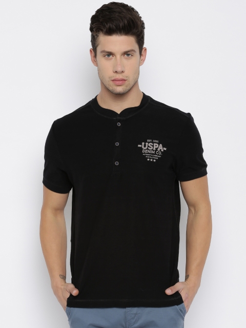 

U.S. Polo Assn. Denim Co. Men Black Solid Henley Neck T-shirt