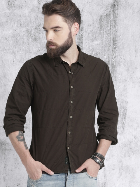 

Roadster Men Brown Regular Fit Casual Shirt with Zipper Back Pocket