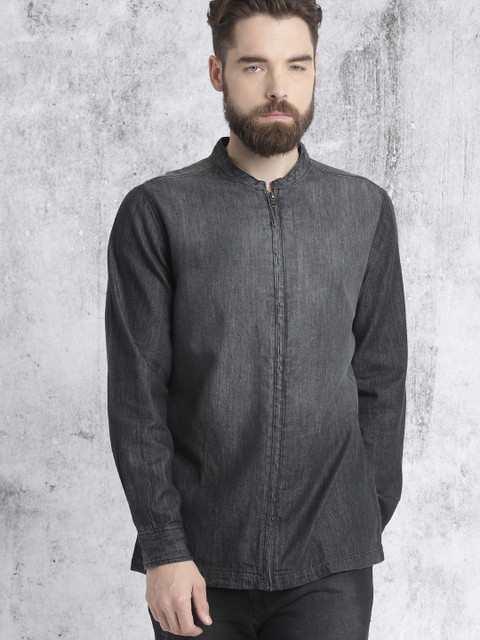 

Roadster Men Black Nancy Regular Fit Casual Shirt