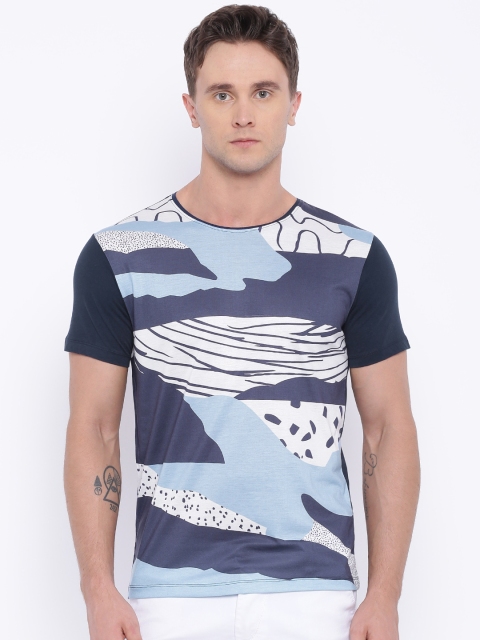 

Voi Jeans Men Blue Printed Round Neck T-shirt