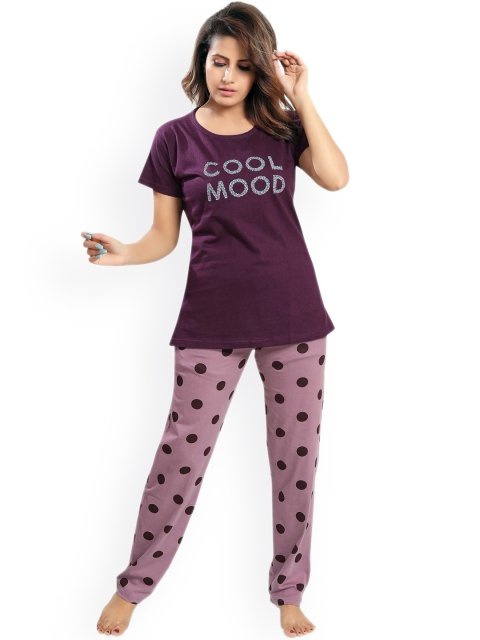 

Ever Loved Women Purple & Violet Printed Night suit