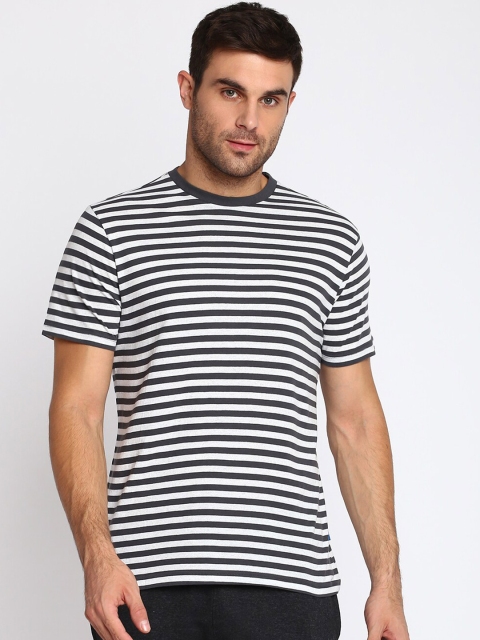 

SPARROWHAWK Men White & Black Striped Monochrome T-shirt