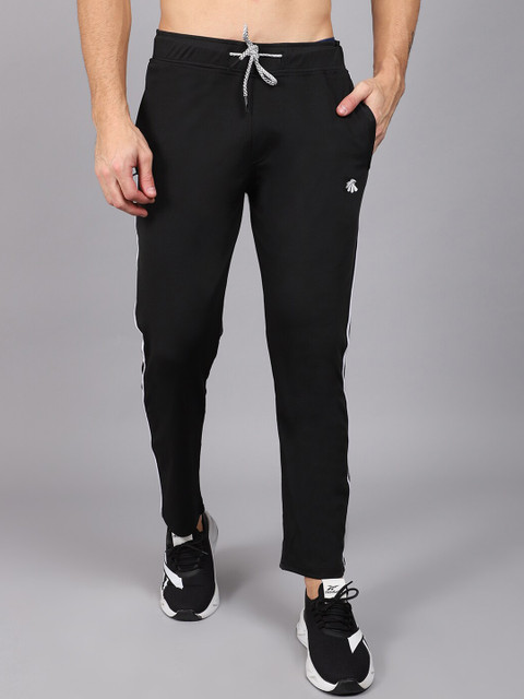 

Gallus Men Black Solid Dry-Fit Track Pants