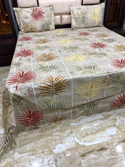 

Pure Decor Brown & Red 400 TC Pure Cotton King Bedsheet with 2 Pillow Covers