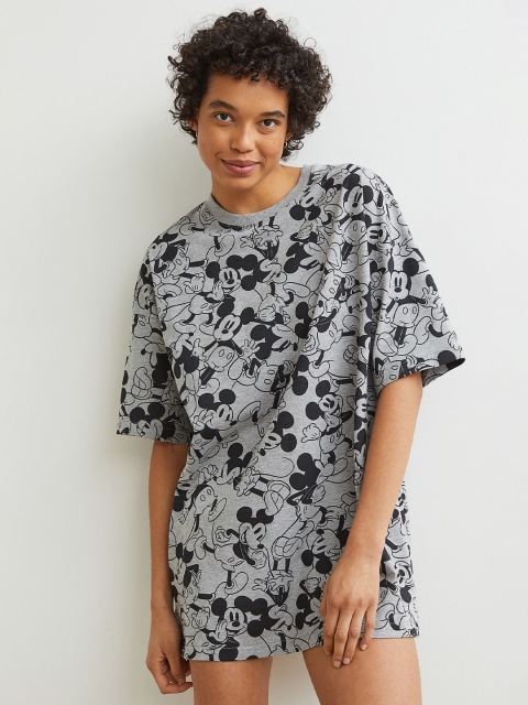

H&M Grey Oversized Printed Nightdress