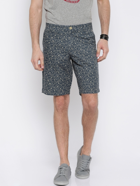 

Flying Machine Men Navy & Beige Printed Chino Shorts, Navy blue