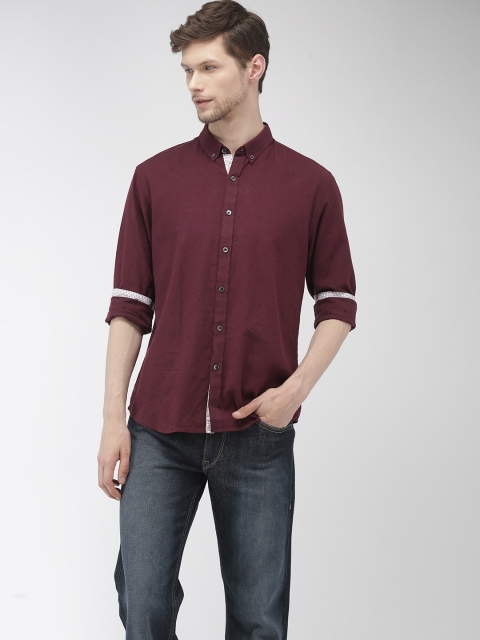 

Flying Machine Men Maroon Slim Fit Self-design Casual Shirt