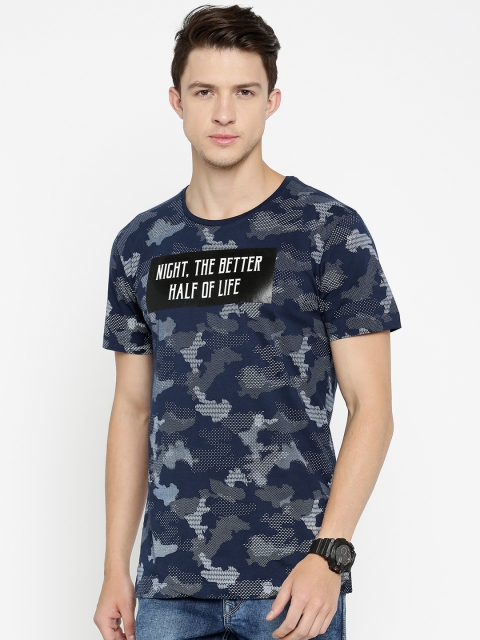 

Flying Machine Men Navy Printed Round Neck Pure Cotton T-shirt, Navy blue