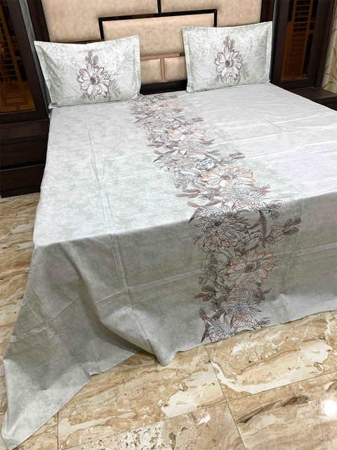 

Pure Decor Green & White Floral 400 TC King Pure Cotton Bedsheet with 2 Pillow Covers