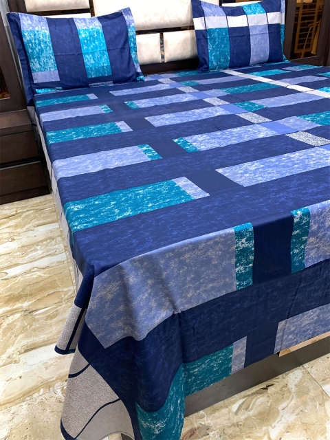 

Pure Decor Blue & White Geometric 400 TC Queen Bedsheet with 2 Pillow Covers