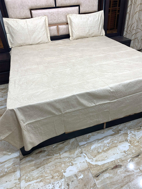 

Pure Decor Yellow & Grey 300 TC Cotton Queen Bedsheet with 2 Pillow Covers