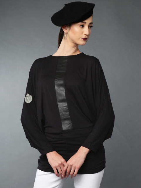 

YWC by Yuvraj Singh Gold - Mavericks by Shantanu & Nikhil Women Black Top