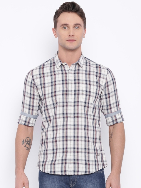 

Voi Jeans Men Off-White & Blue Slim Fit Checked Casual Shirt