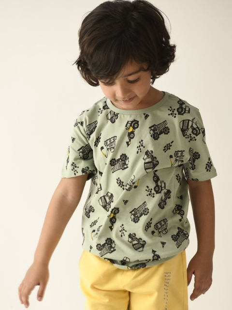 

Anthrilo Boys Green Printed T-shirt with Shorts