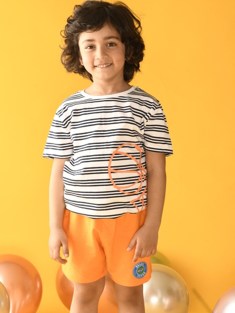 

Anthrilo Boys Blue Printed T-shirt with Shorts