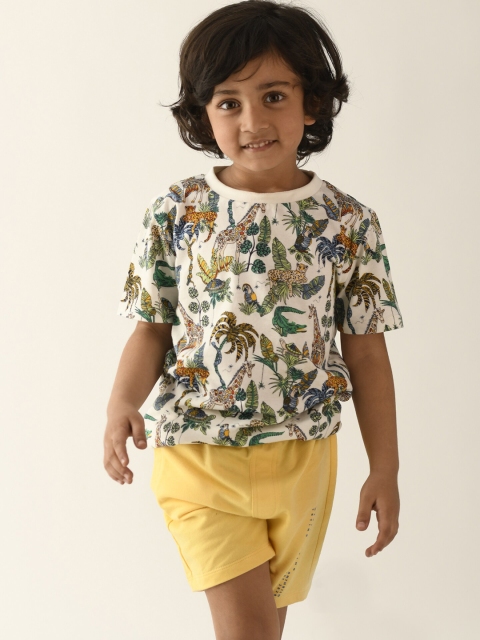 

Anthrilo Boys White & Yellow Printed T-shirt with Shorts