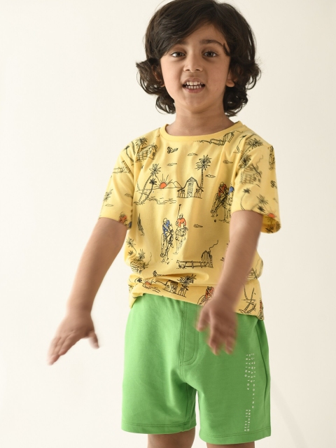 

Anthrilo Boys Yellow & Green Printed T-shirt with Shorts