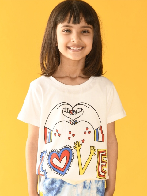 

Anthrilo Girls White & Blue Printed T-shirt with Shorts