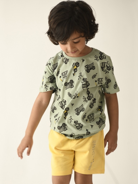 

Anthrilo Boys Green & Yellow Printed T-shirt with Shorts
