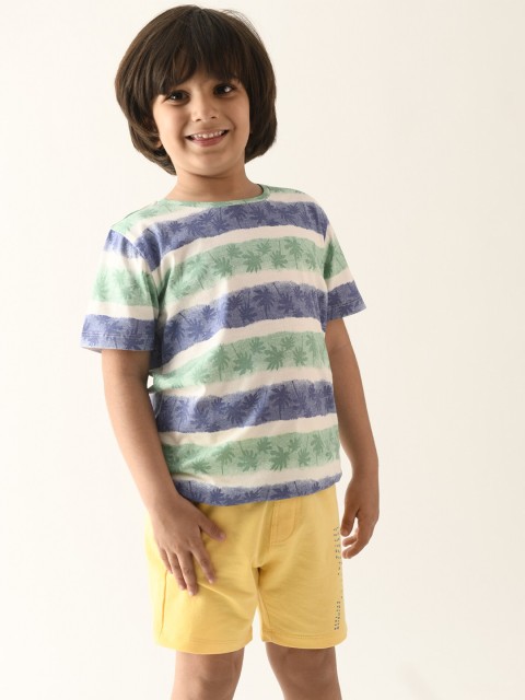 

Anthrilo Boys White Printed T-shirt with Shorts