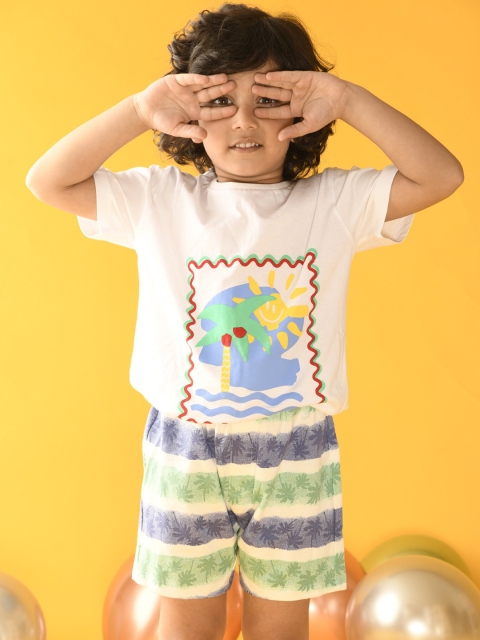 

Anthrilo Boys White Printed T-shirt with Shorts