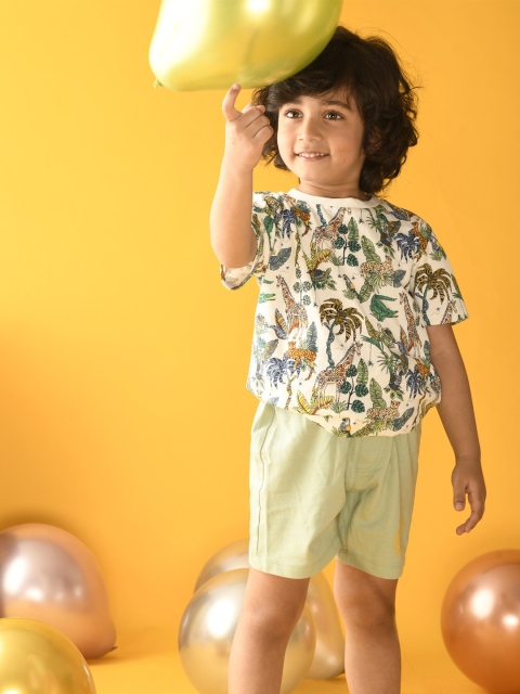 

Anthrilo Boys White Printed T-shirt with Shorts