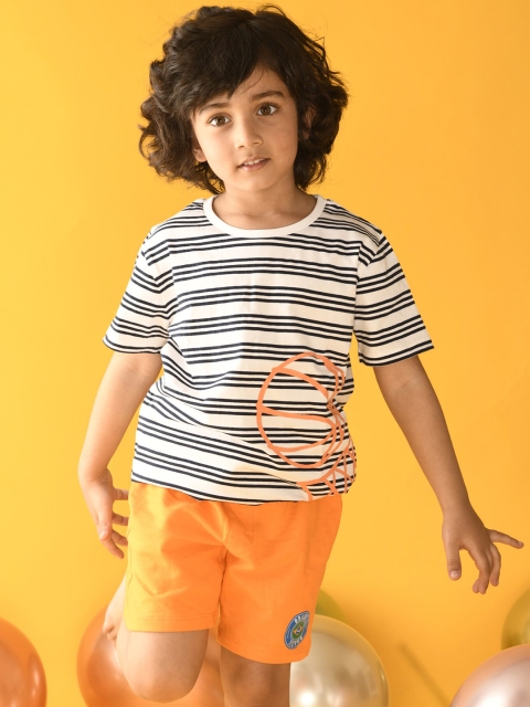 

Anthrilo Boys Blue Printed T-shirt with Shorts