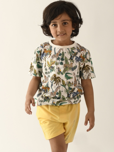 

Anthrilo Boys White & Yellow Printed T-shirt with Shorts