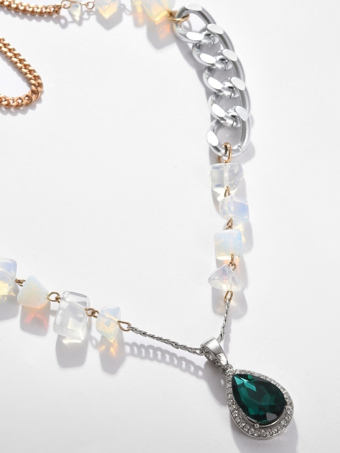 

SOHI Silver-Toned & Green Silver-Plated Necklace