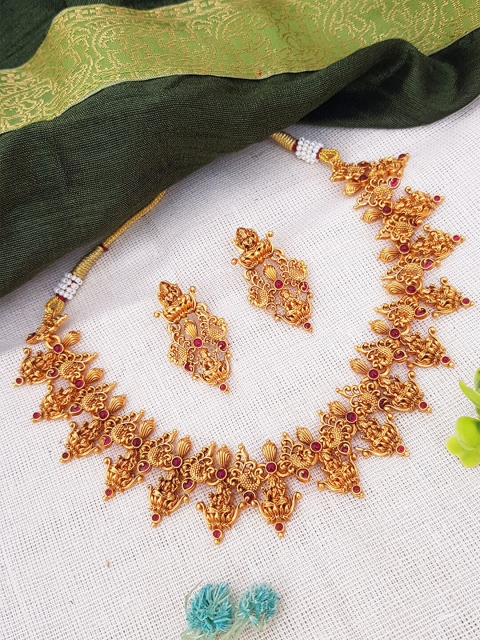 

GRIIHAM Gold-Plated Pink Stone Studded Jewellery Set