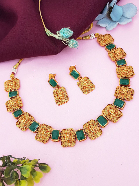 

GRIIHAM Gold-Plated Green Stones-Studded & Beaded Jewellery Set