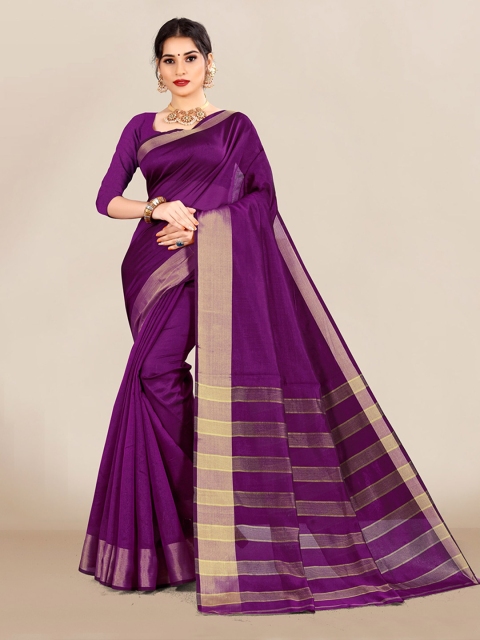 

VAIRAGEE Magenta Woven Design Saree