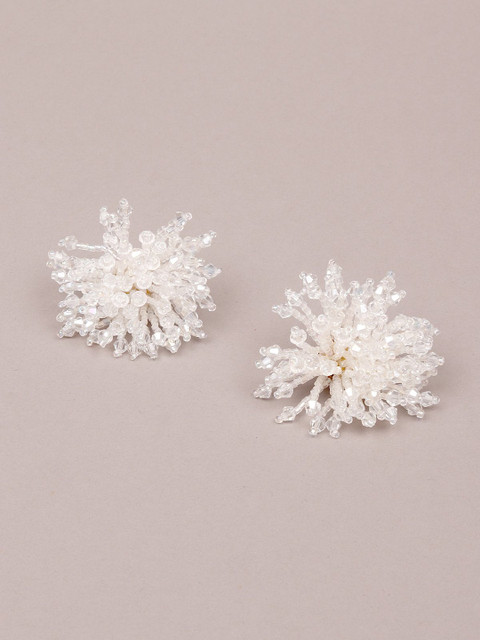 

ODETTE White Classic Beads Studded Earrings