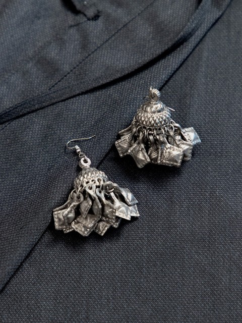 

creyons by mansi Silver-Toned Classic Jhumkas Earrings