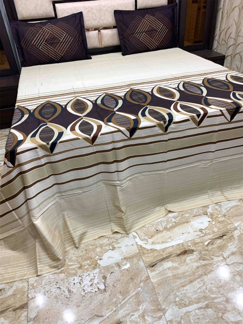 

Pure Decor Brown & Off White 400 TC 1King Bedsheet with 2 Pillow Covers