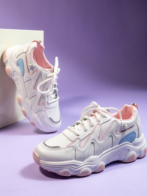 

THE WHITE POLE Women White Patent Leather Lightweight Sneakers