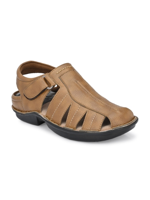 

SOFTIO Men Camel Brown Fisherman Sandals