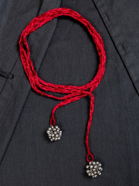 

creyons by mansi Red & Silver-Toned Embellished Stole Handcrafted Necklace