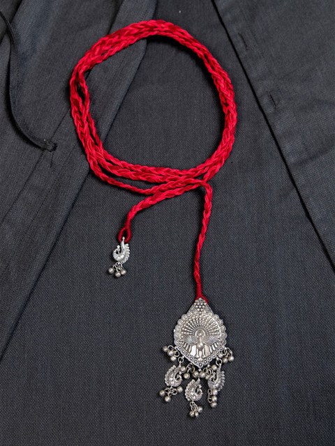 

creyons by mansi Red & Silver-Toned Embellished Stole Handcrafted Necklace