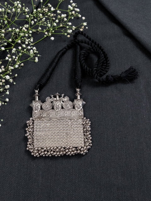 

creyons by mansi Silver-Toned & Black Peacock Design Necklace