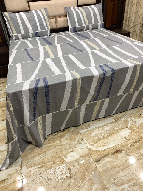 

Pure Decor Grey & White Geometric 400 TC King Bedsheet with 2 Pillow Covers