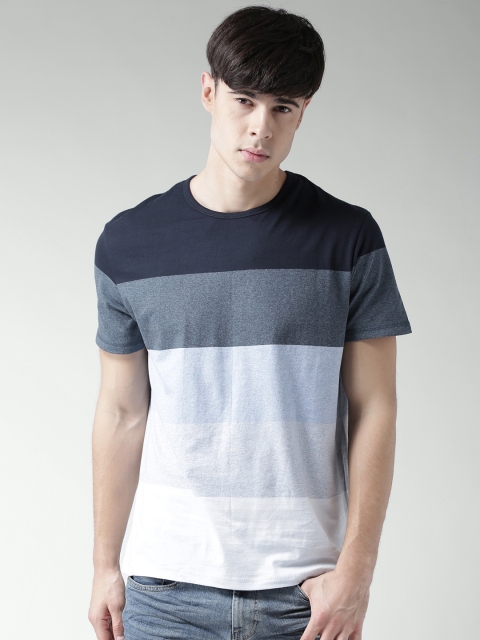 

Celio Men Blue Colourblocked Round Neck T-shirt