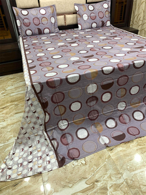 

Pure Decor Purple & White Geometric 400 TC Pure Cotton King Bedsheet with 2 Pillow Covers