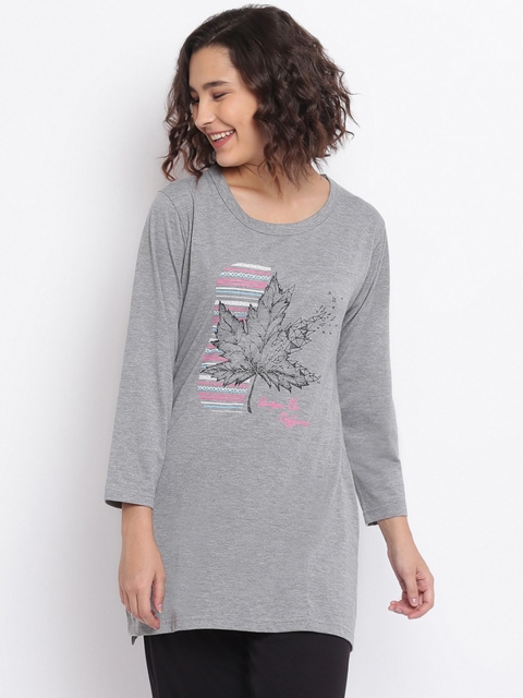 

Duchess Women Grey & Black Printed Night suit