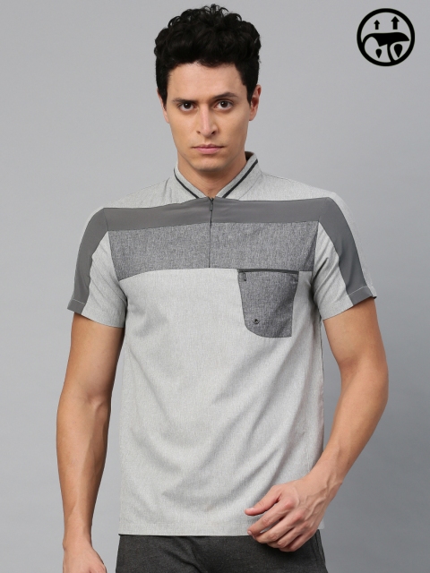 

HRX by Hrithik Roshan Men Grey Self Design RAPID-DRY T-Shirt