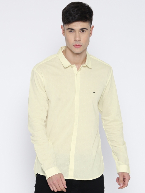 

Voi Jeans Men Yellow Self-design Casual Shirt