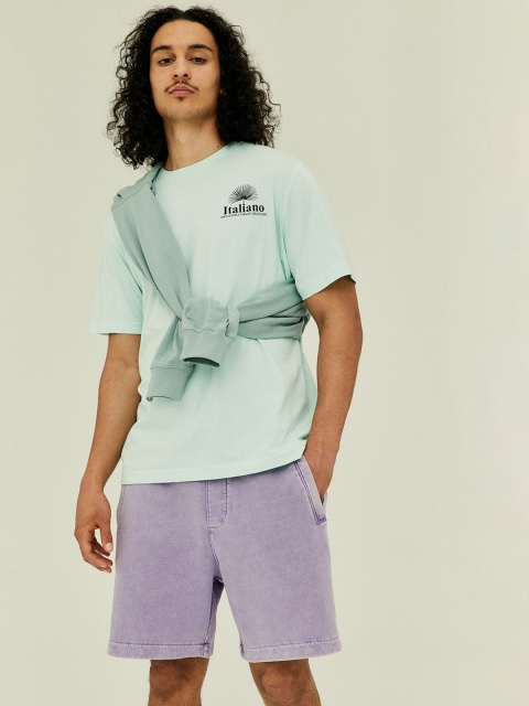 

H&M Men Purple Relaxed Fit Knee-Length Shorts